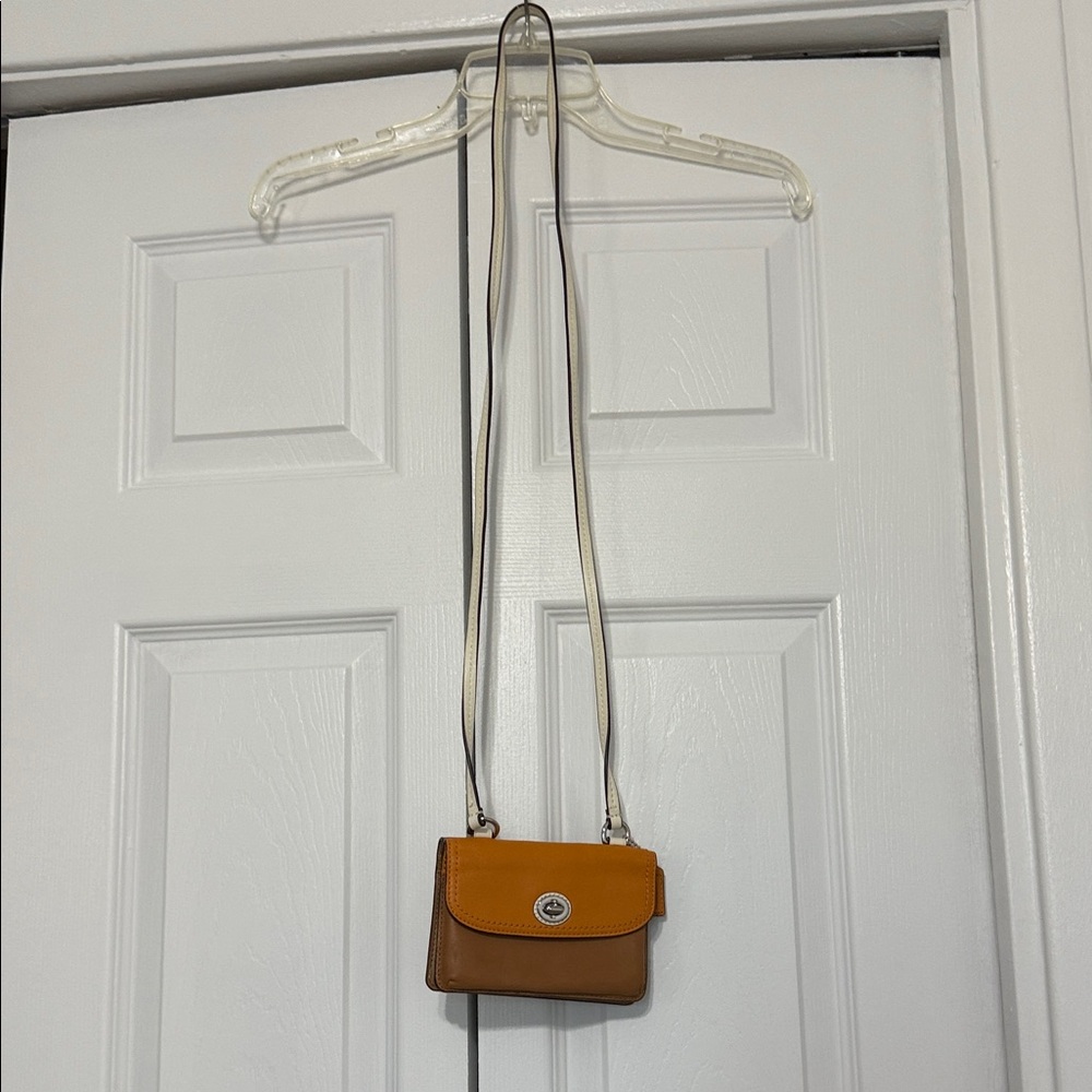 Stylish Tan and Brown Women's Crossbody Bag
